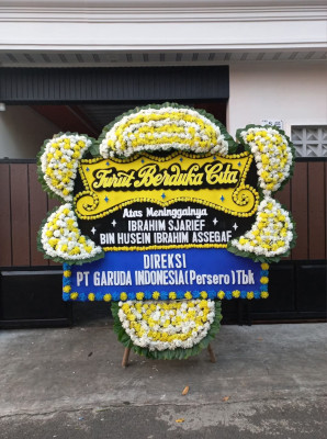 Papan Bunga Duka di Sario