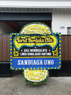 Papan Bunga Duka di Sario